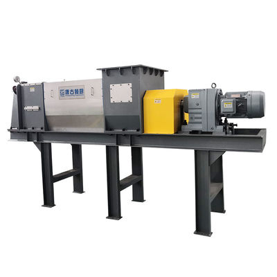 Automatische 304 roestvrij staal voedsel afval ontwatering machine met overbelasting beschermende motor en 220V / 380V spanning